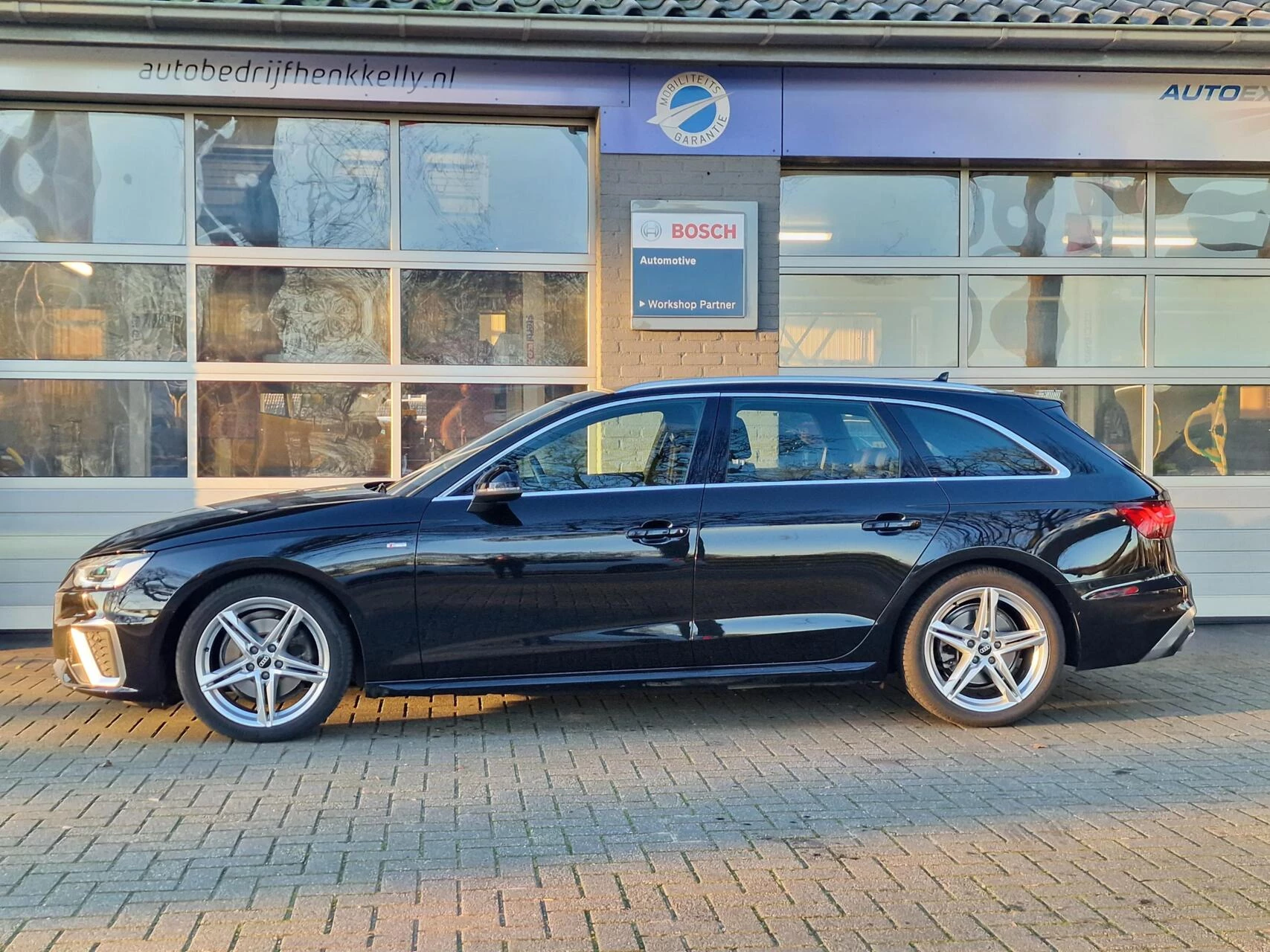 Hoofdafbeelding Audi A4
