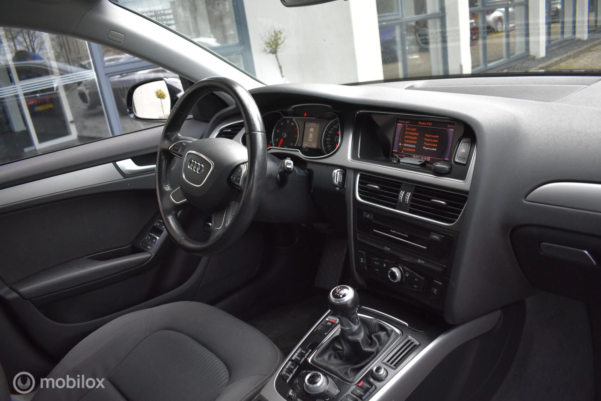 Hoofdafbeelding Audi A4