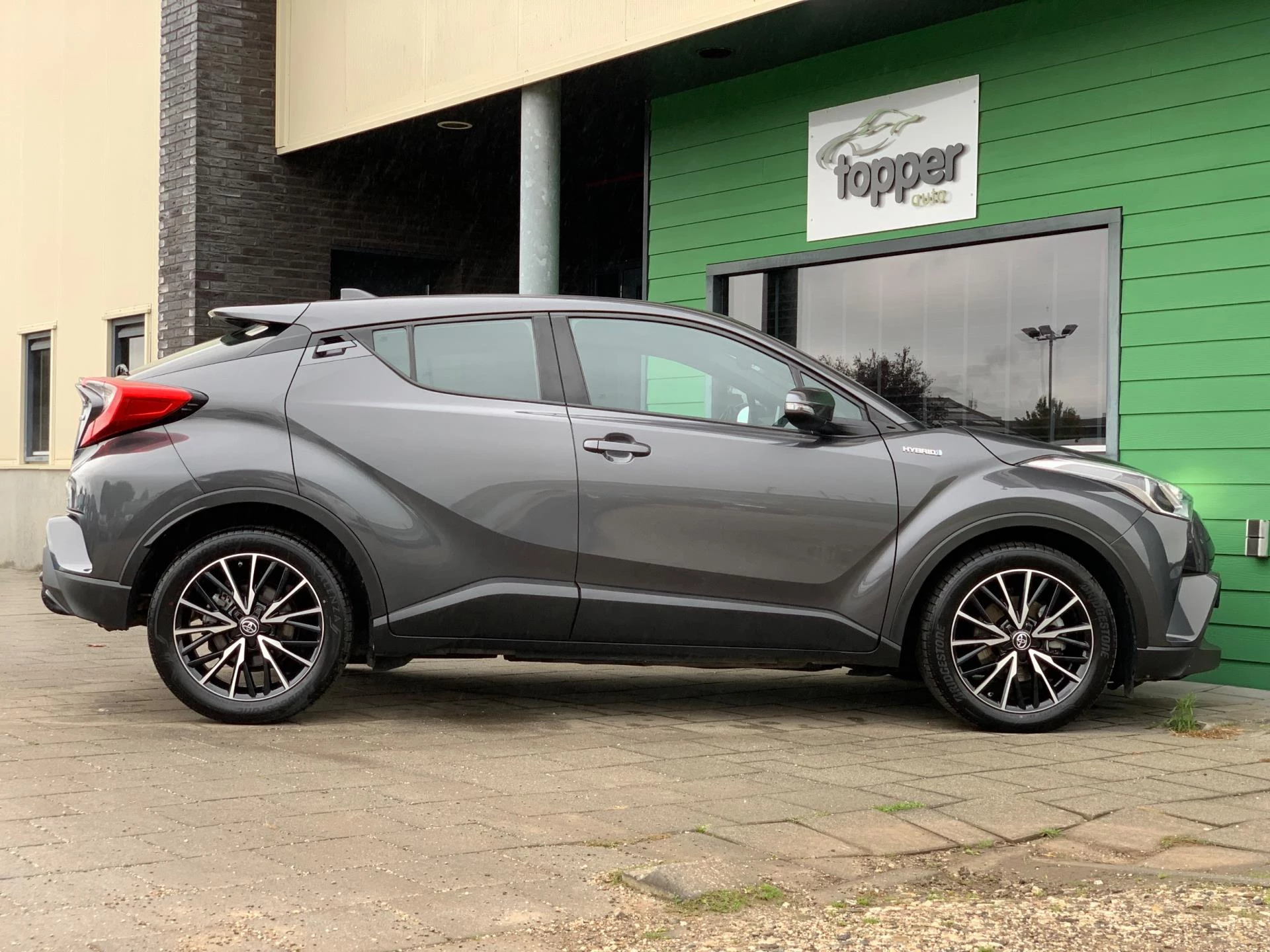 Hoofdafbeelding Toyota C-HR