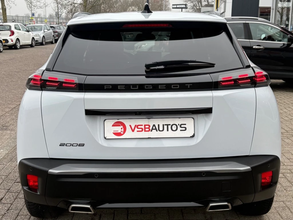 Hoofdafbeelding Peugeot 2008