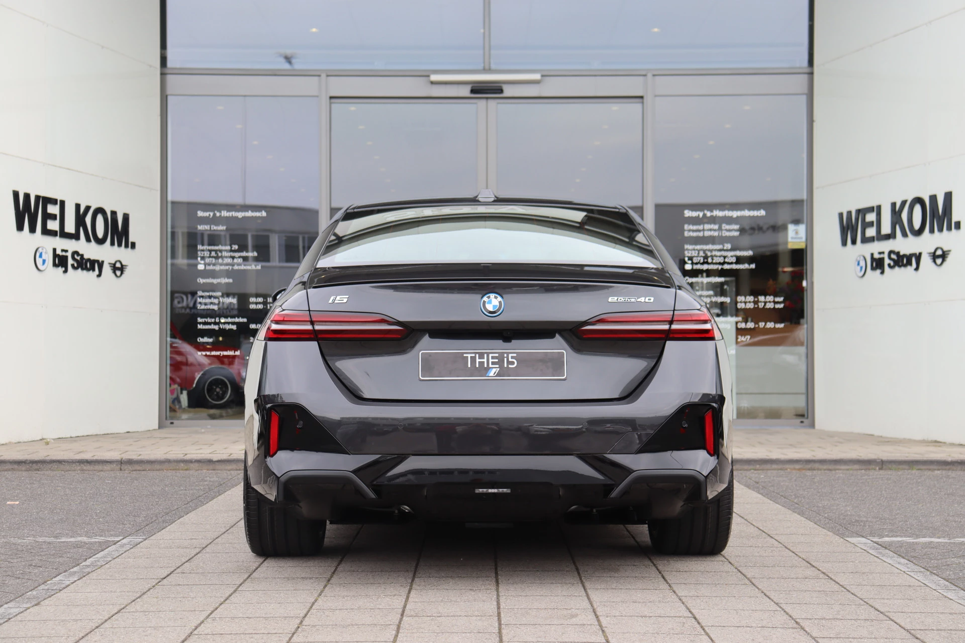 Hoofdafbeelding BMW i5