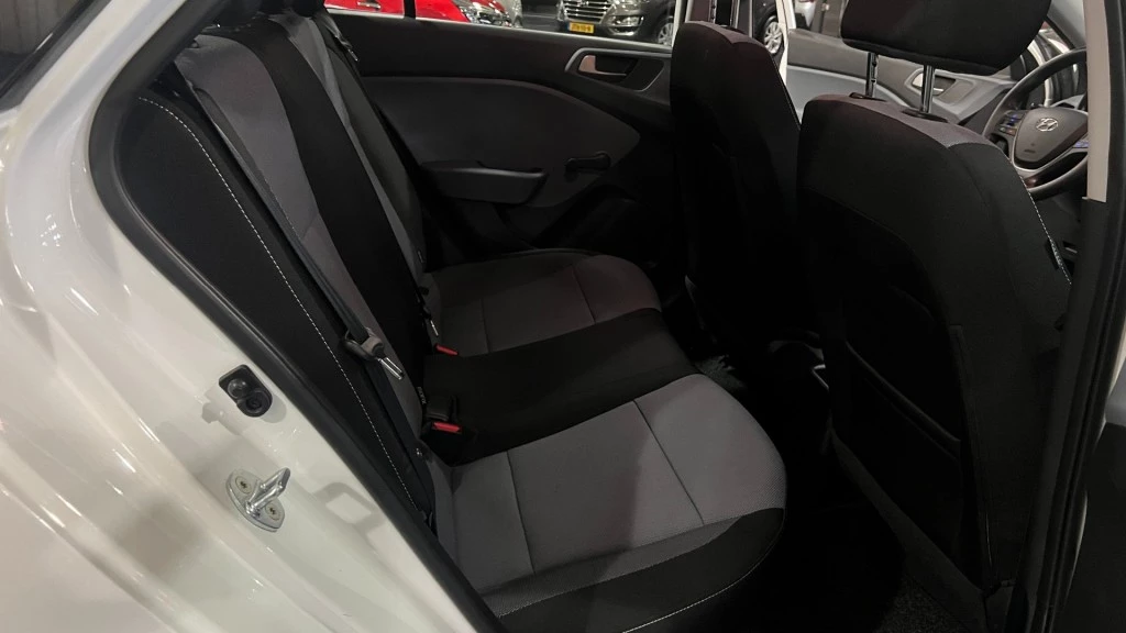 Hoofdafbeelding Hyundai i20