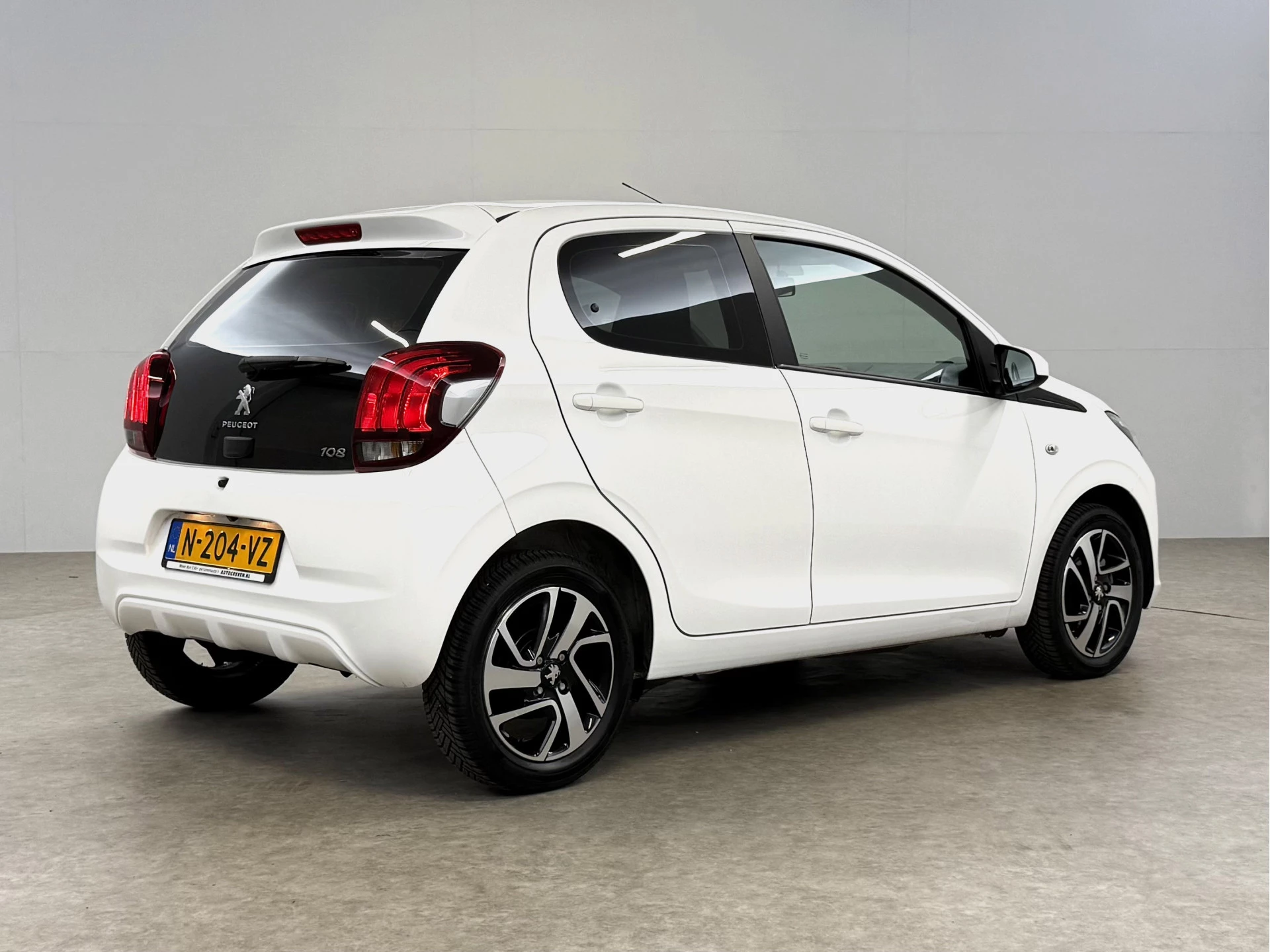 Hoofdafbeelding Peugeot 108