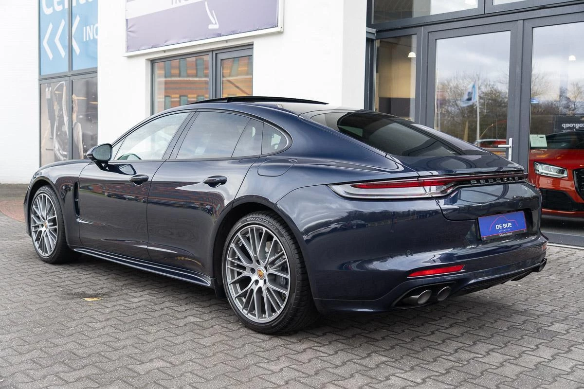 Hoofdafbeelding Porsche Panamera