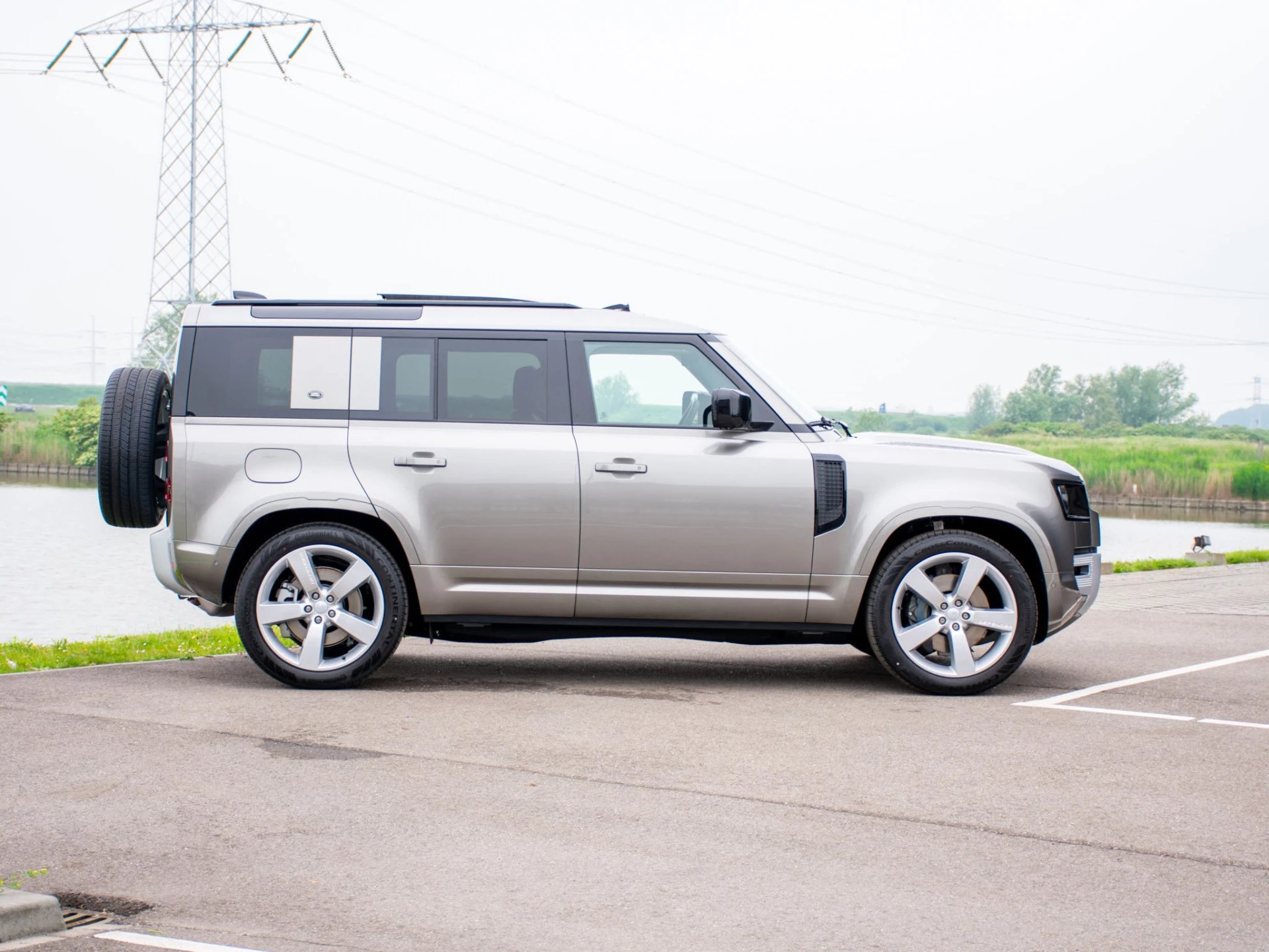 Hoofdafbeelding Land Rover Defender