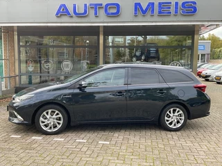 Hoofdafbeelding Toyota Auris Toyota Auris 1.8 Hybrid Lease Pro Navi Panoramadak