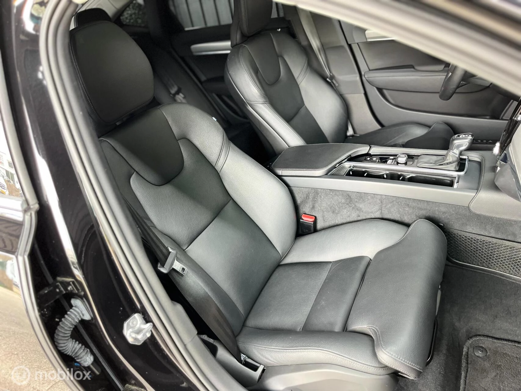 Hoofdafbeelding Volvo S90
