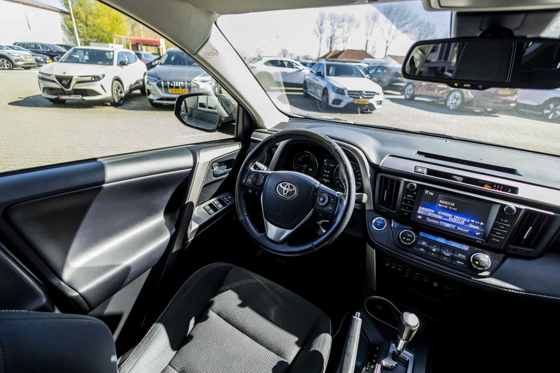Hoofdafbeelding Toyota RAV4