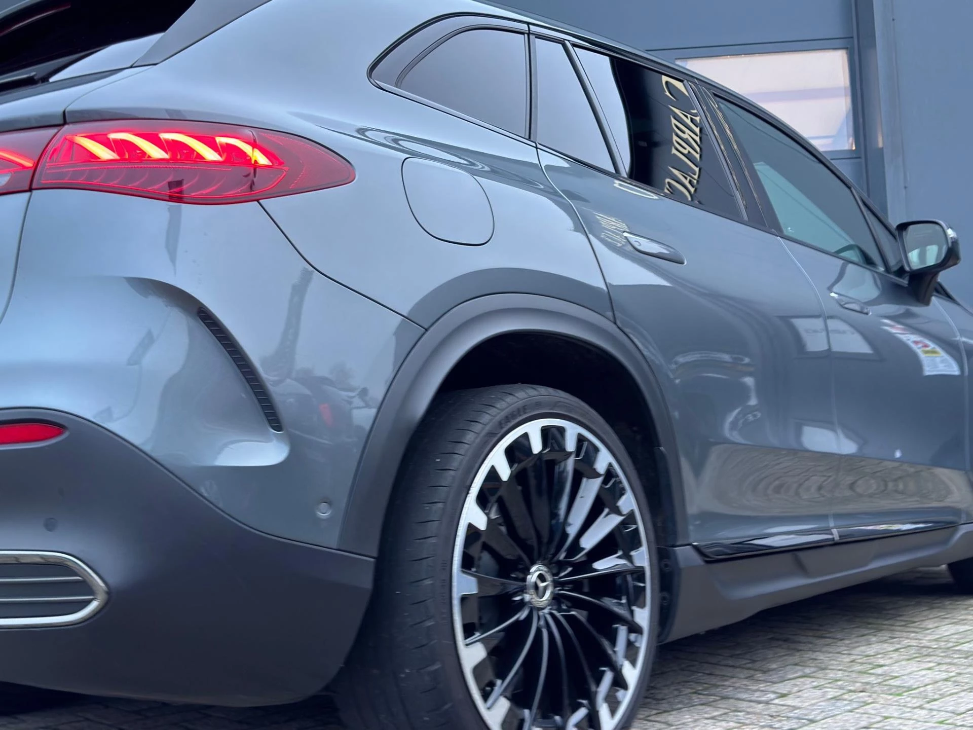 Hoofdafbeelding Mercedes-Benz EQE