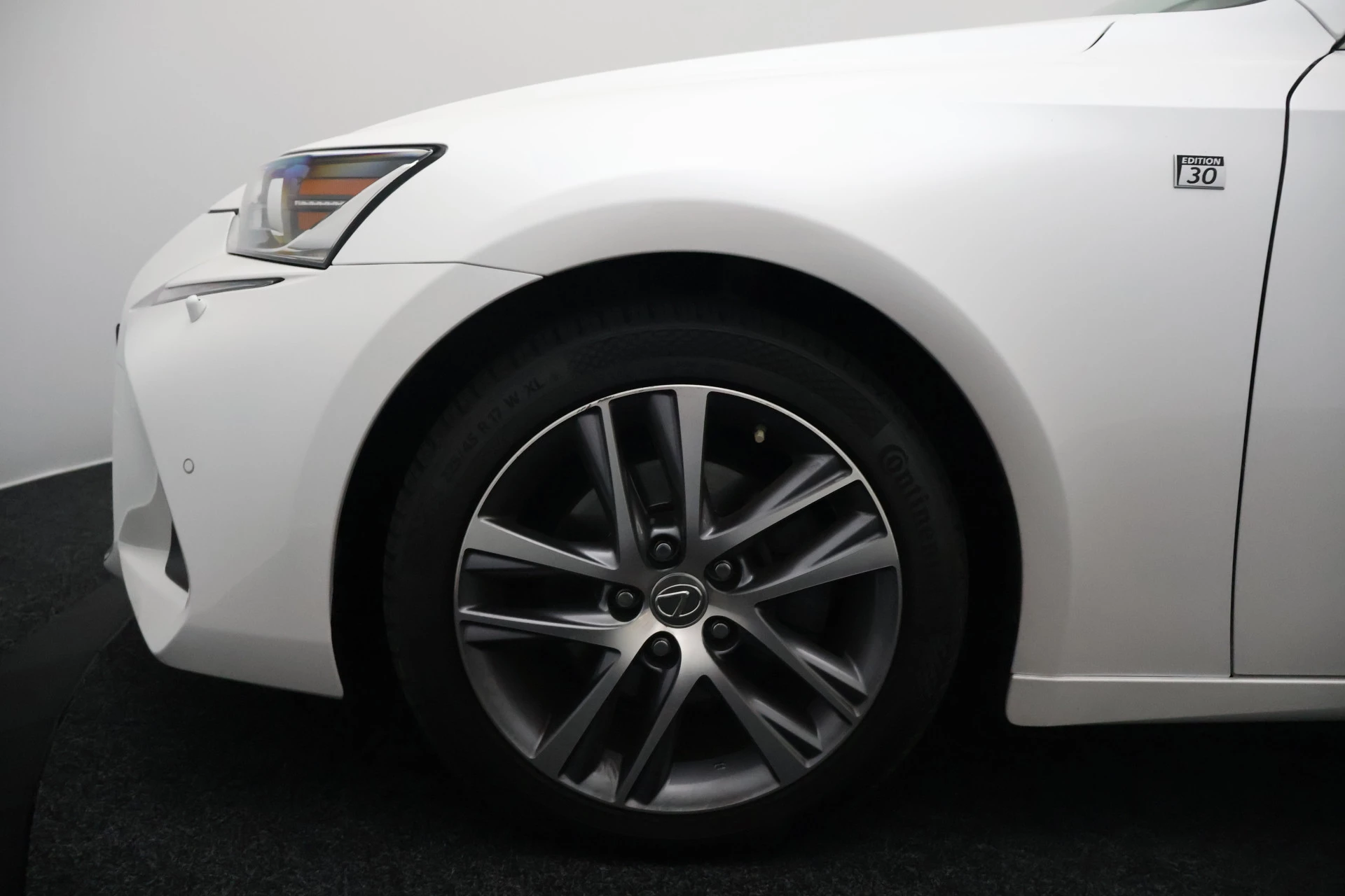Hoofdafbeelding Lexus IS