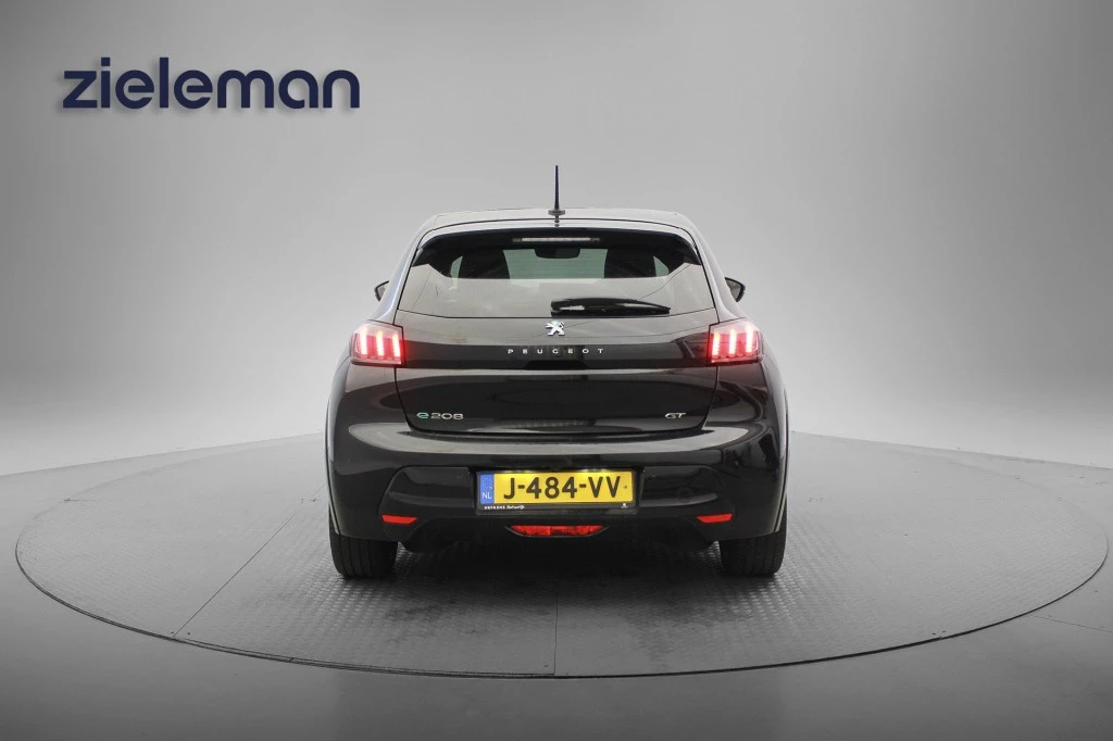 Hoofdafbeelding Peugeot e-208