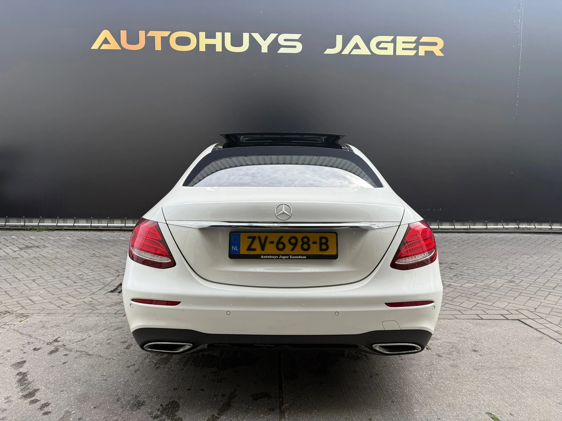 Hoofdafbeelding Mercedes-Benz E-Klasse