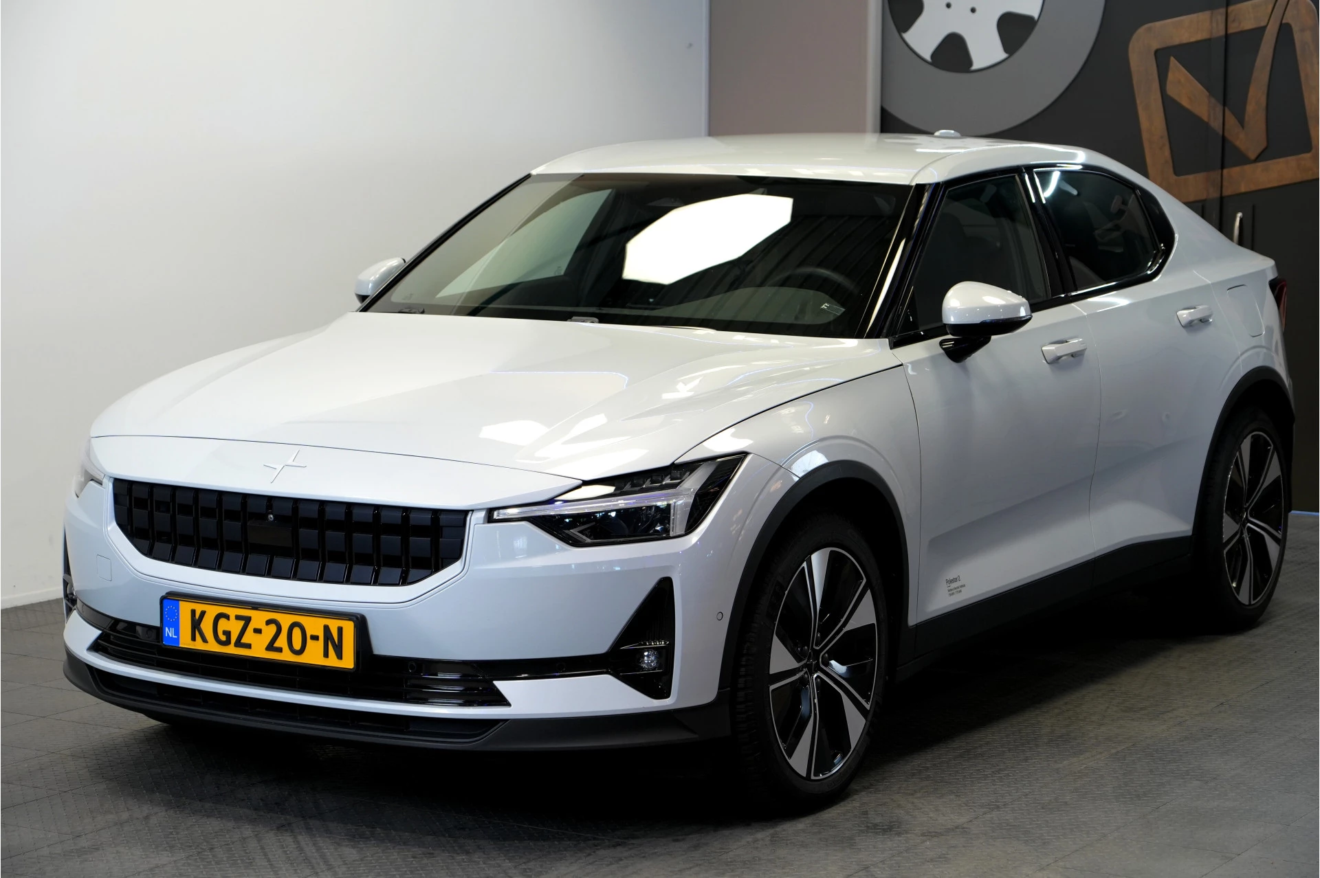 Hoofdafbeelding Polestar 2