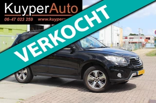 Hoofdafbeelding Hyundai Santa Fe Hyundai Santa Fe 2.4i CVVT Business Edition nw apk MULTIMEDIA TREKHAAK PARKEERSENSOREN CLIMA