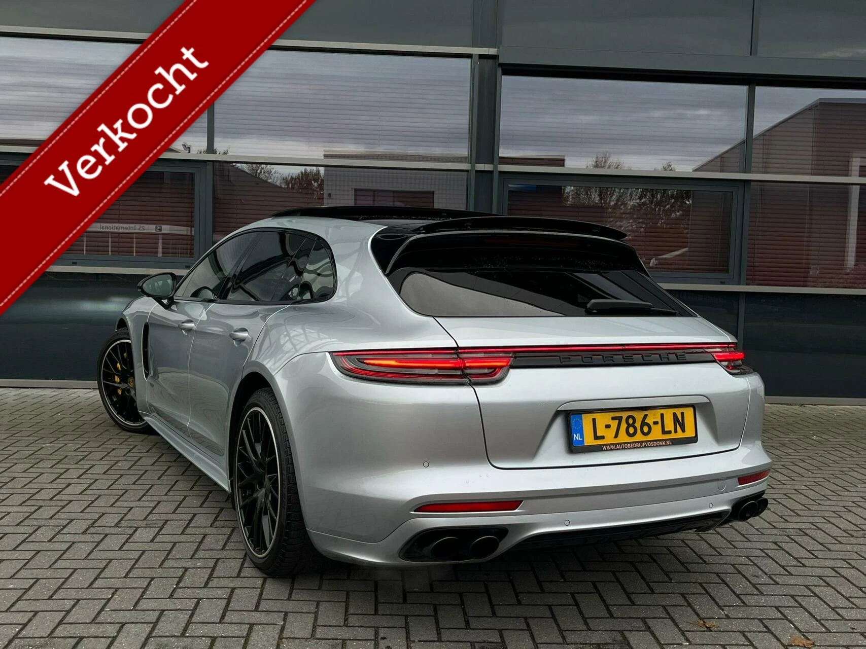 Hoofdafbeelding Porsche Panamera