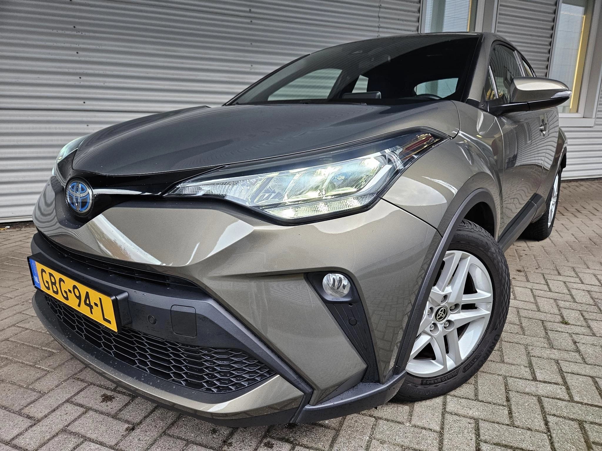 Hoofdafbeelding Toyota C-HR