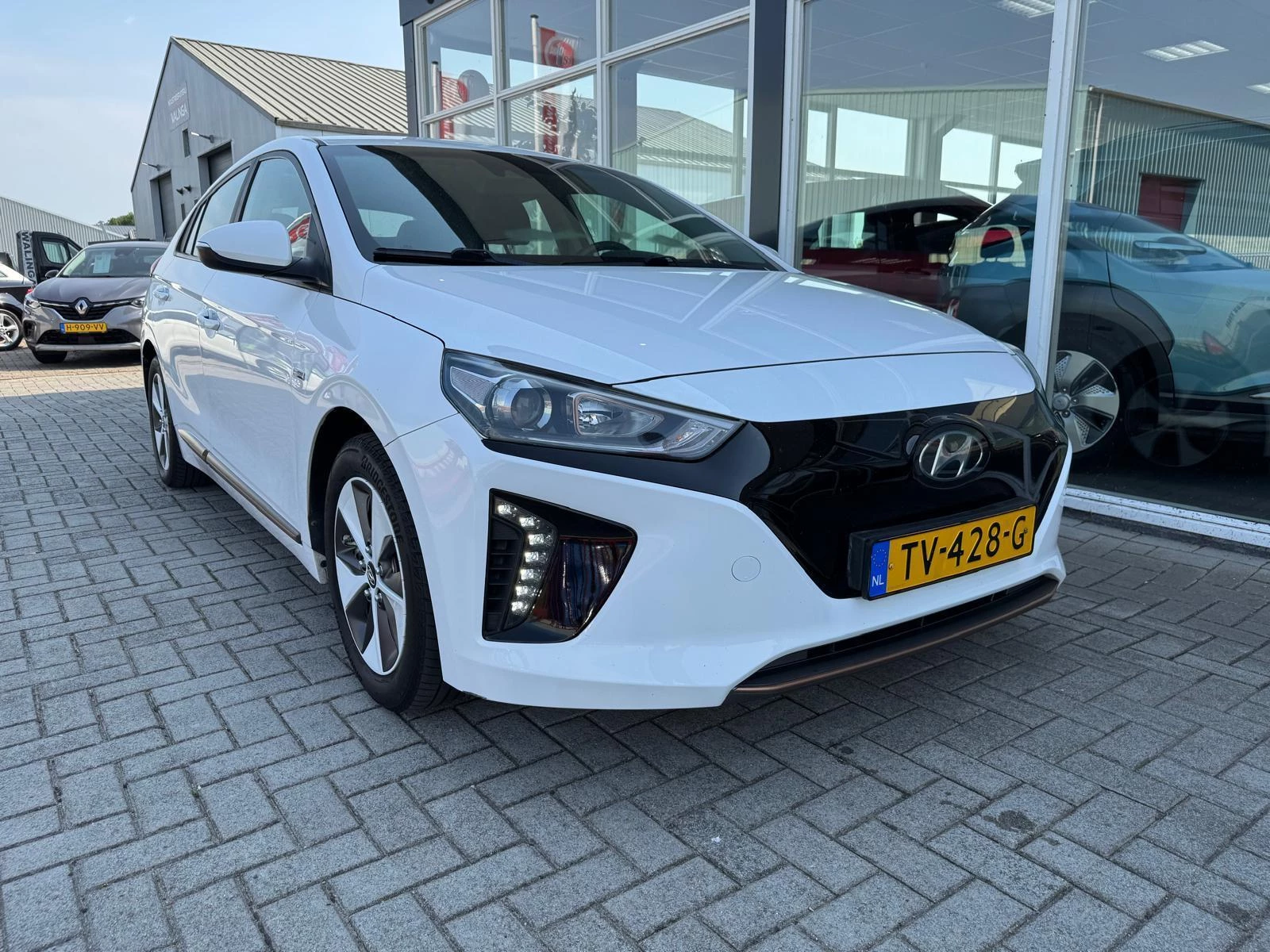 Hoofdafbeelding Hyundai IONIQ