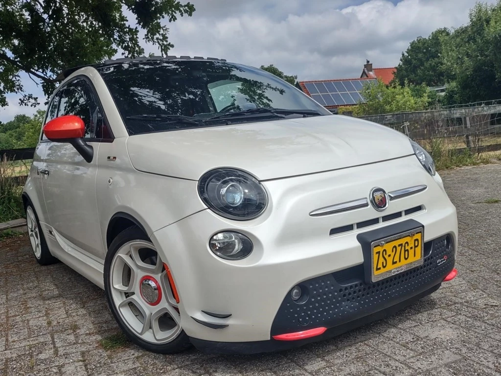 Hoofdafbeelding Fiat 500e