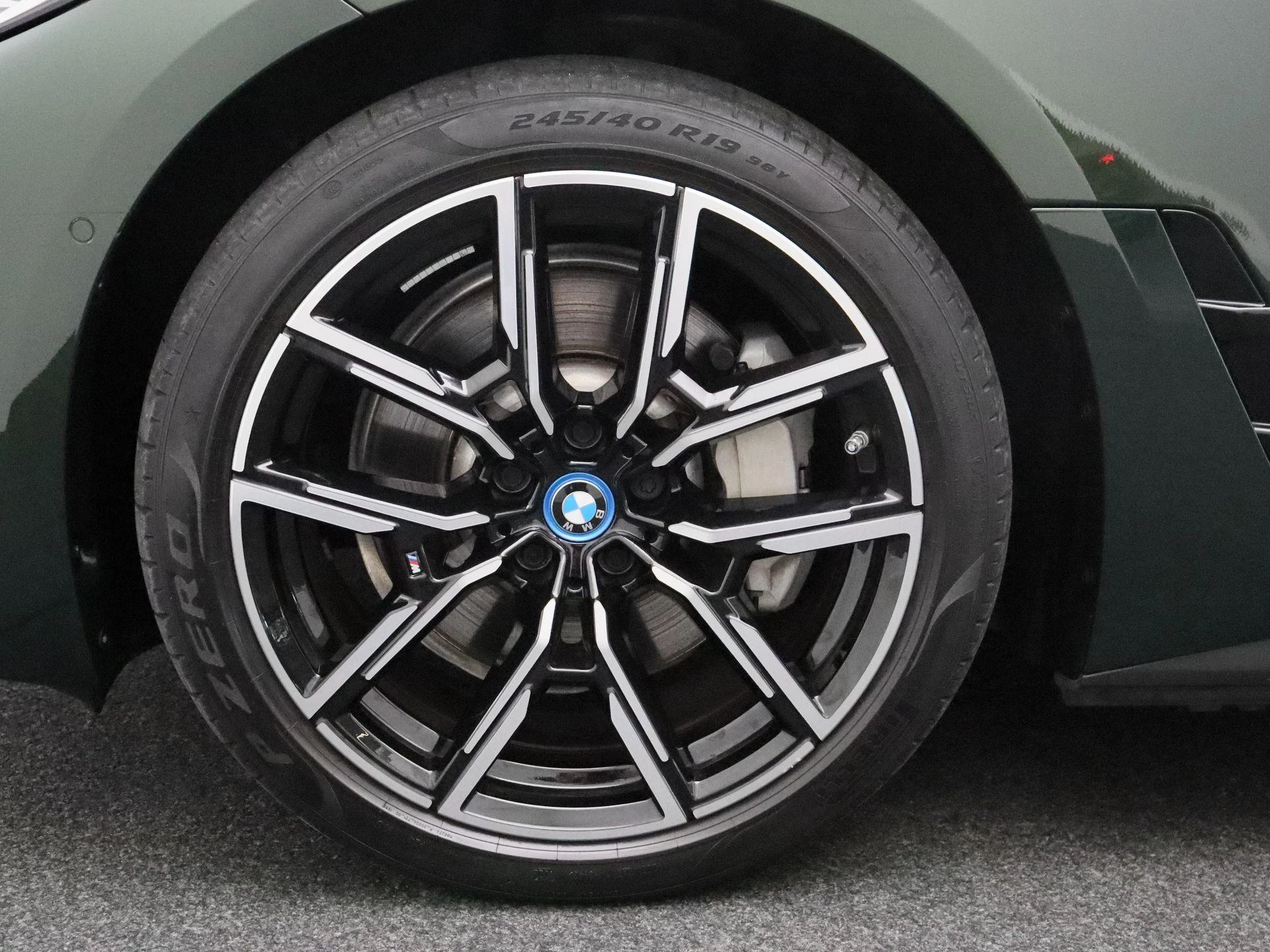 Hoofdafbeelding BMW i4