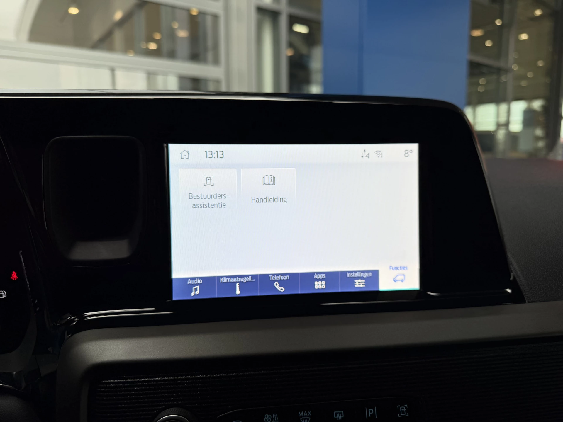 Hoofdafbeelding Ford Transit Courier