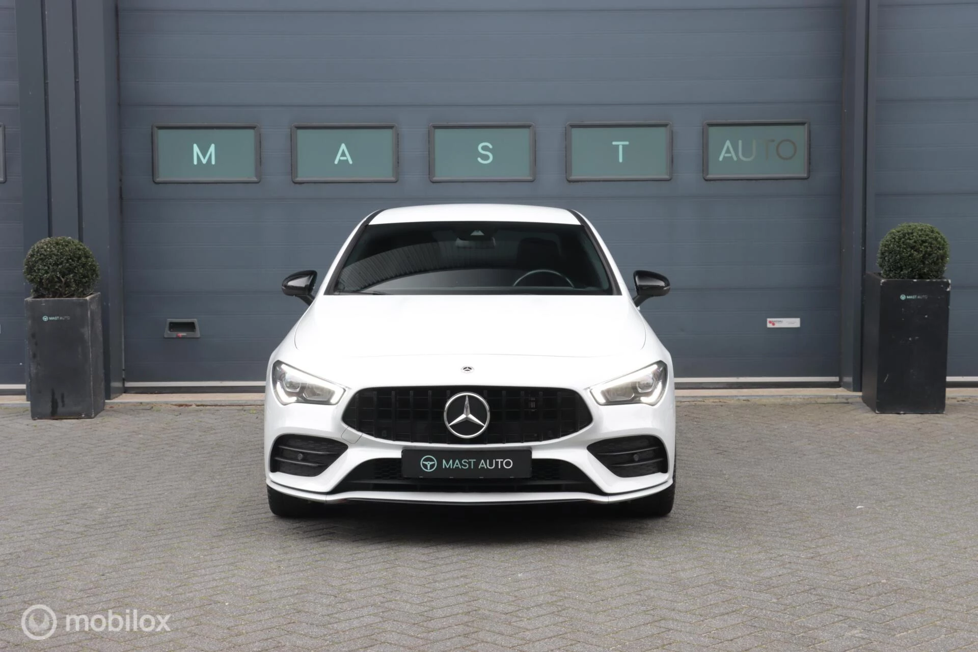 Hoofdafbeelding Mercedes-Benz CLA
