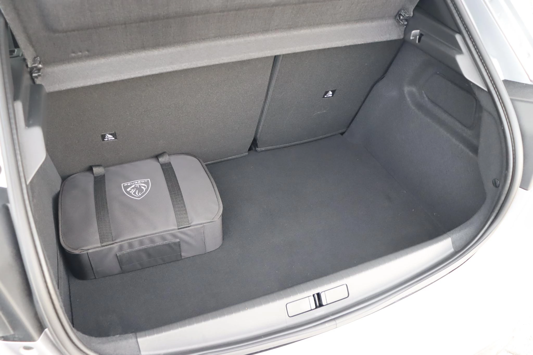 Hoofdafbeelding Peugeot e-208