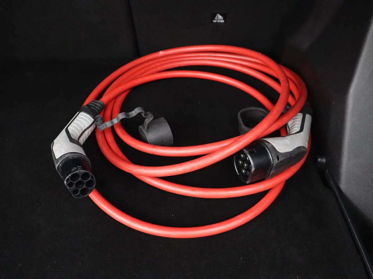 Hoofdafbeelding Peugeot e-2008