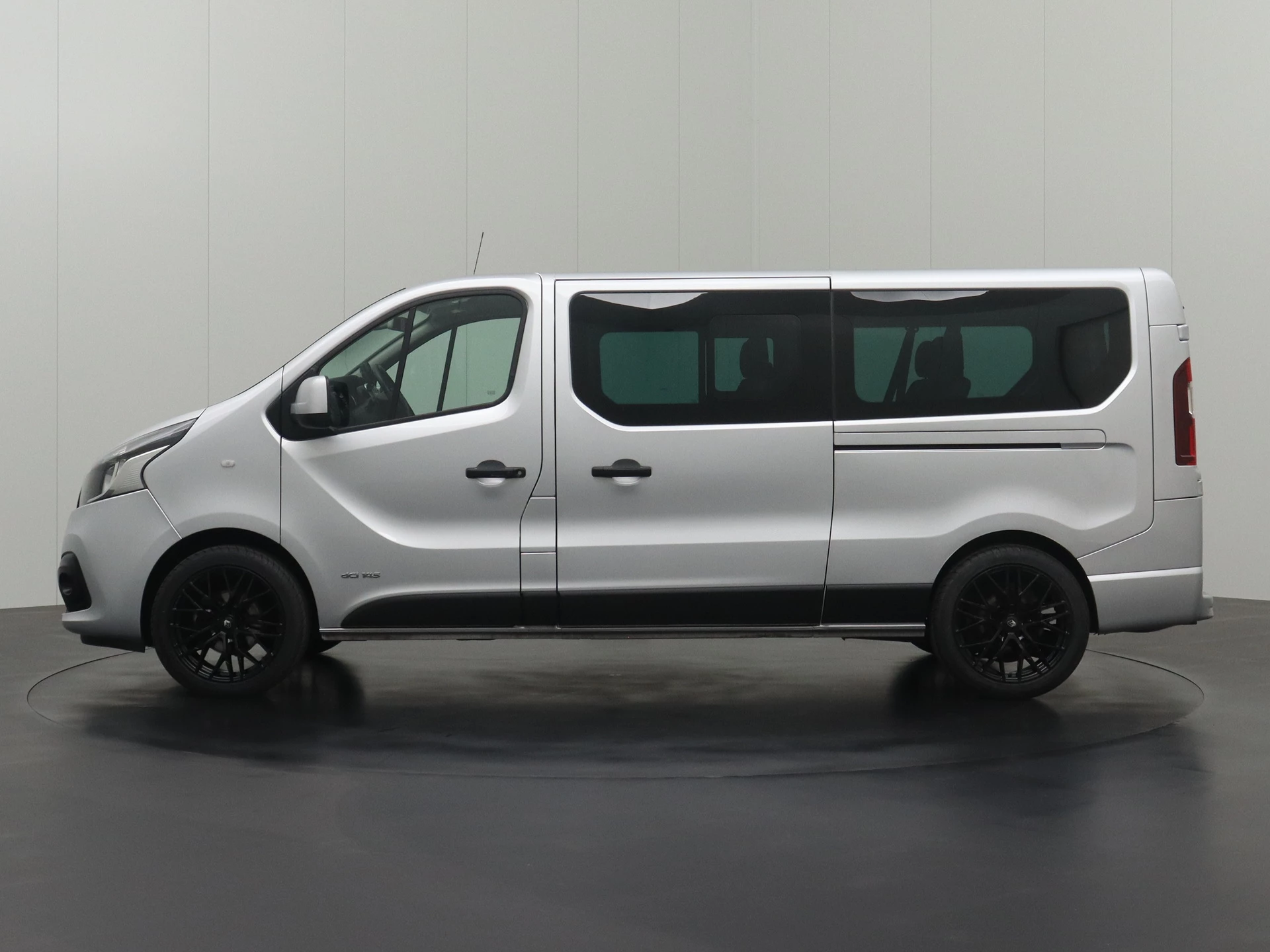 Hoofdafbeelding Nissan NV300