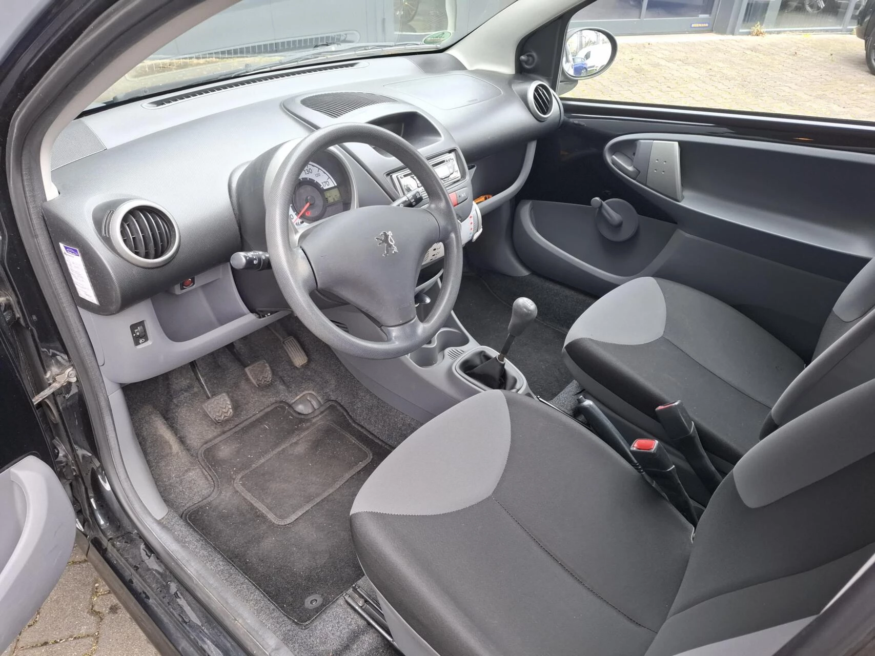 Hoofdafbeelding Peugeot 107