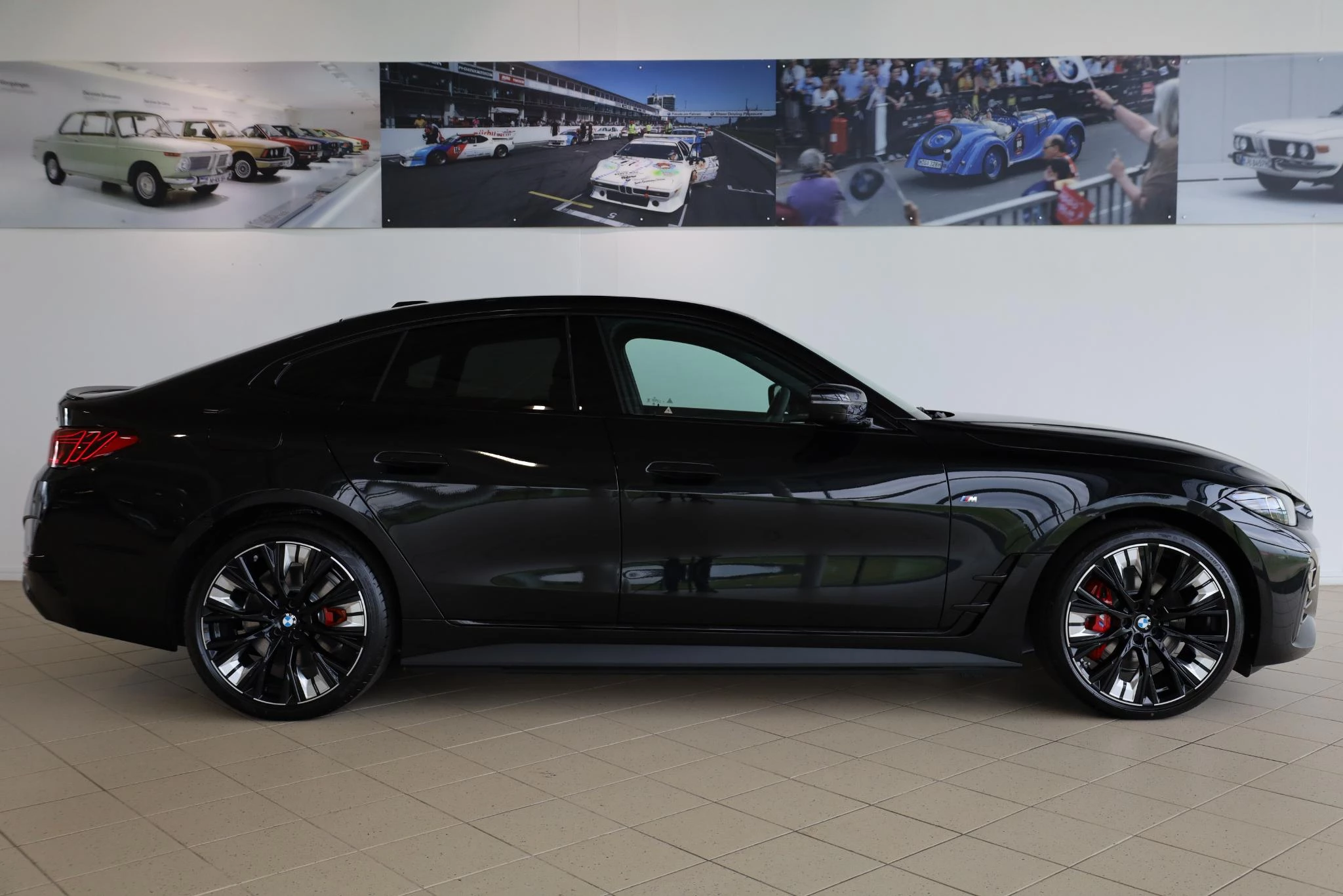 Hoofdafbeelding BMW i4