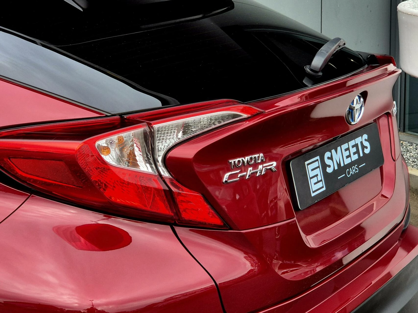 Hoofdafbeelding Toyota C-HR