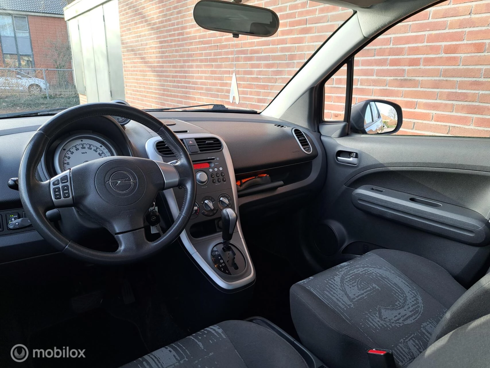 Hoofdafbeelding Opel Agila