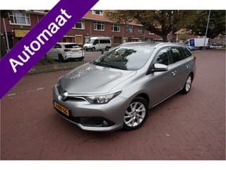 Toyota Auris Touring Sports 1.8 Hybrid Black Edition navigatie telefoon cruisecontrol camera......