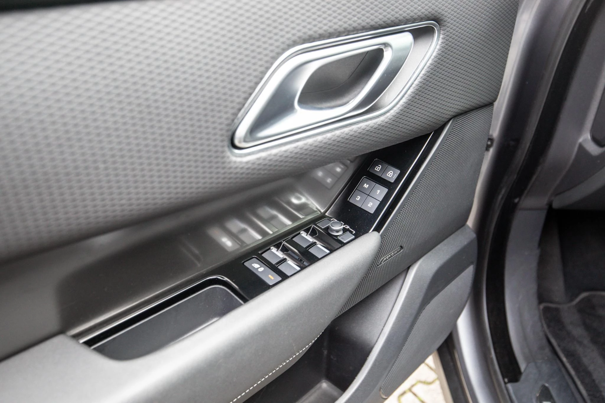 Hoofdafbeelding Land Rover Range Rover Velar