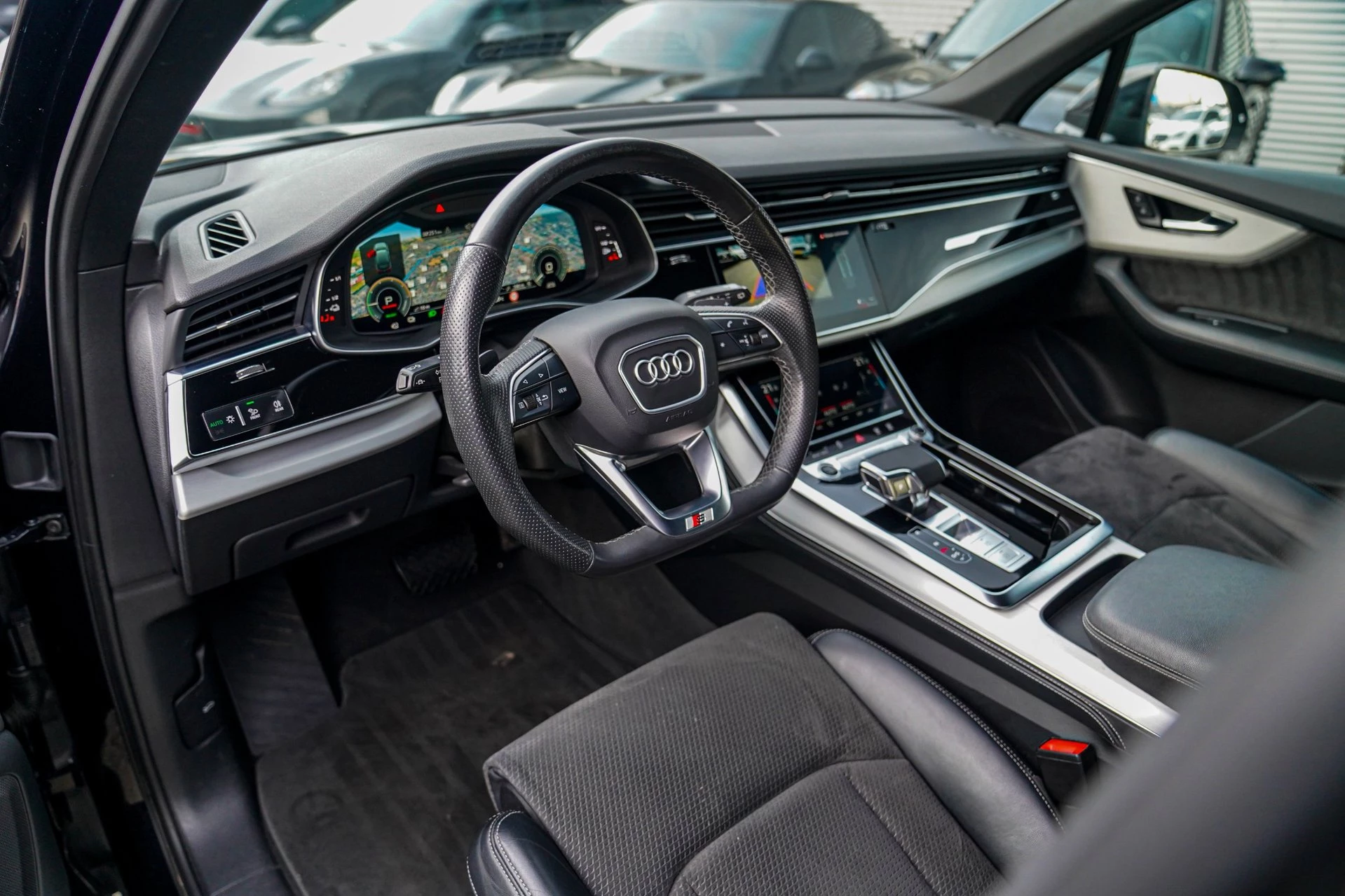 Hoofdafbeelding Audi Q7