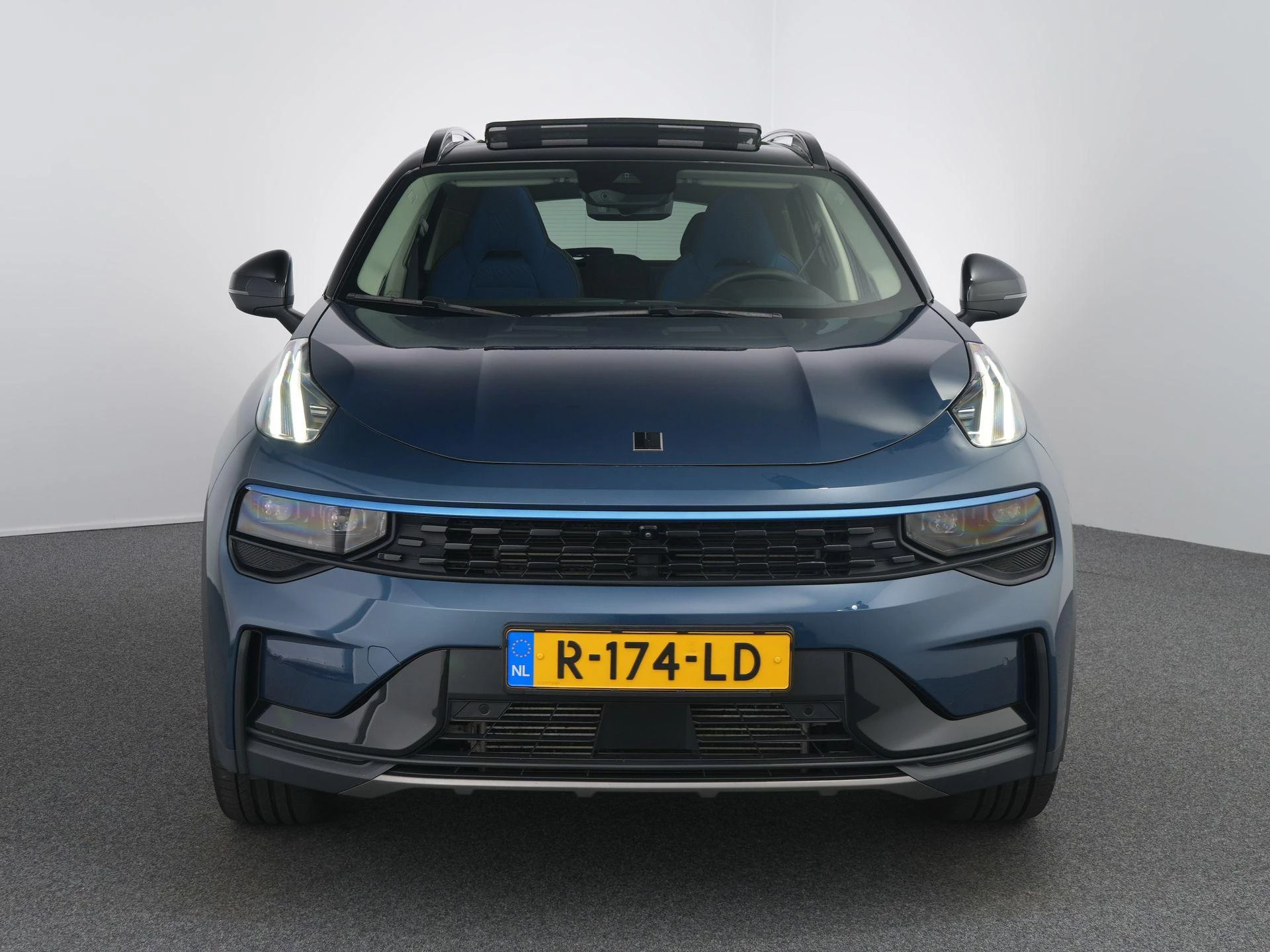 Hoofdafbeelding Lynk & Co 01