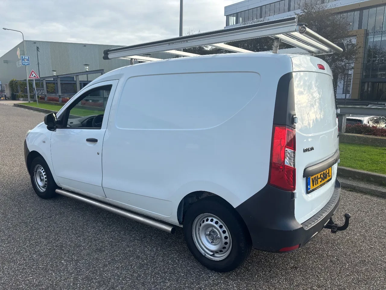 Hoofdafbeelding Dacia Dokker
