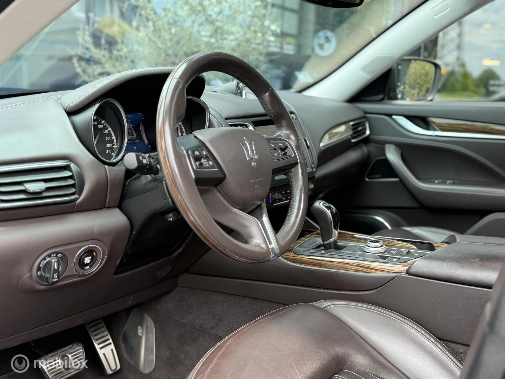Hoofdafbeelding Maserati Levante