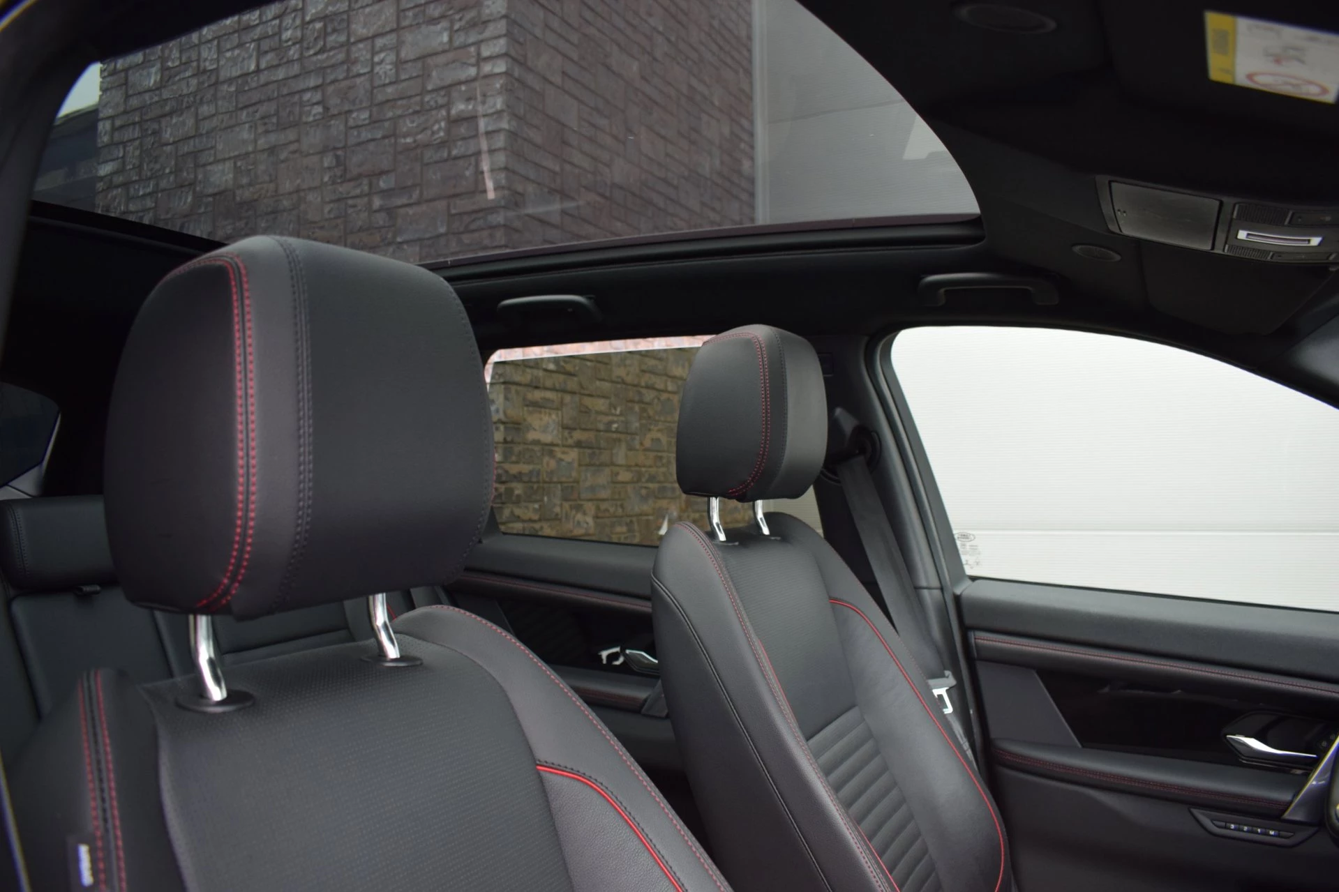 Hoofdafbeelding Land Rover Discovery Sport