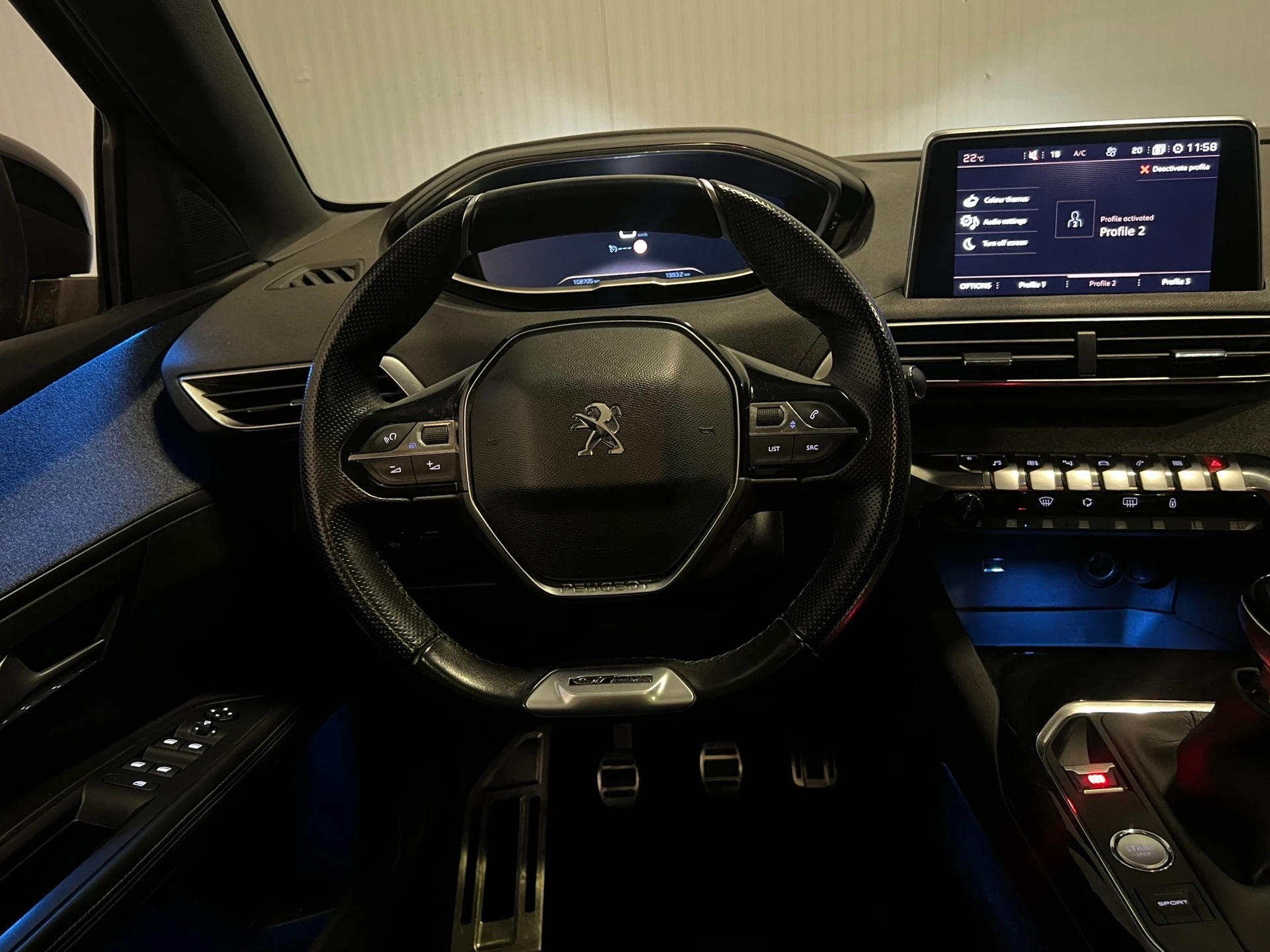 Hoofdafbeelding Peugeot 5008