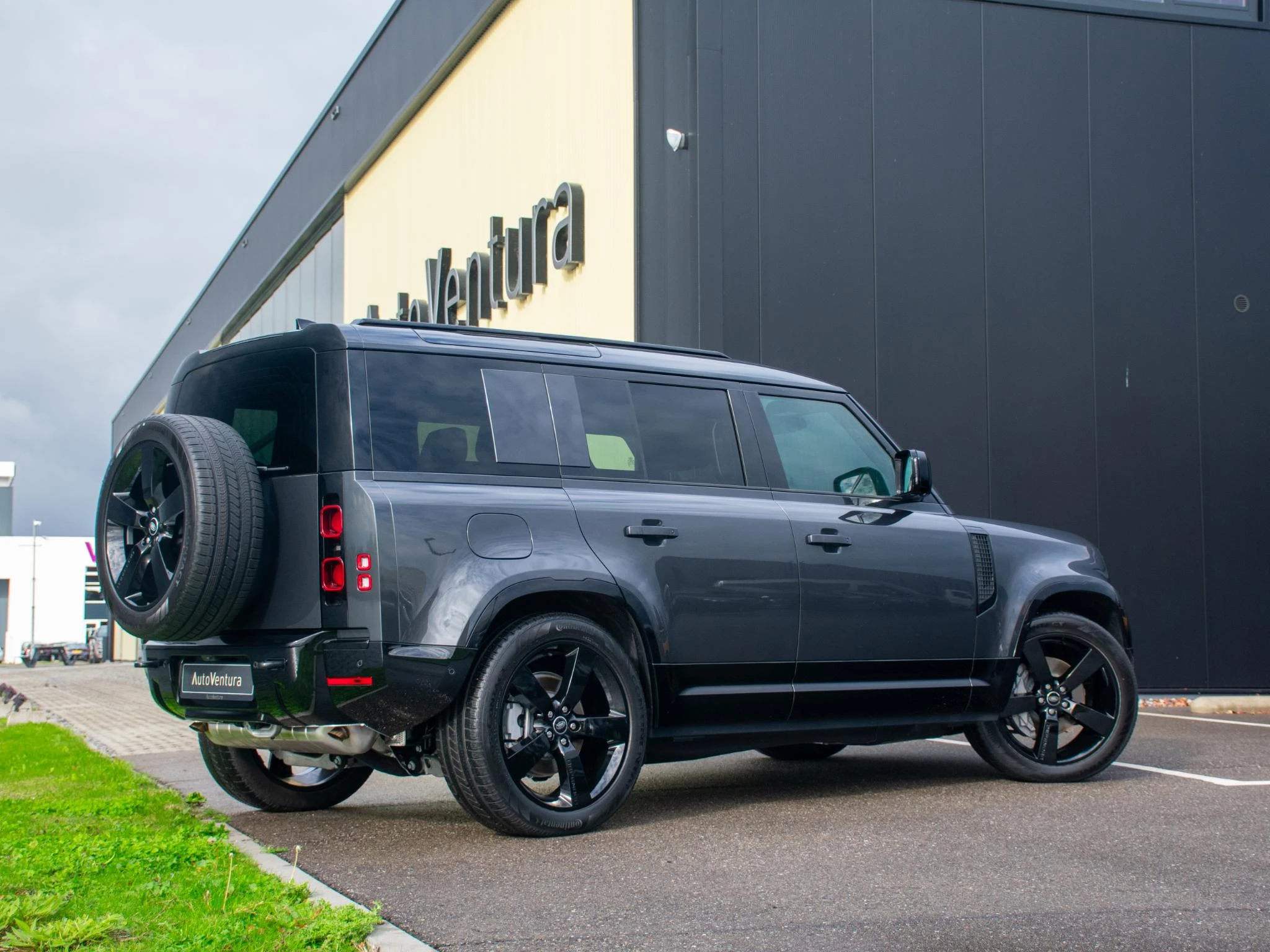 Hoofdafbeelding Land Rover Defender
