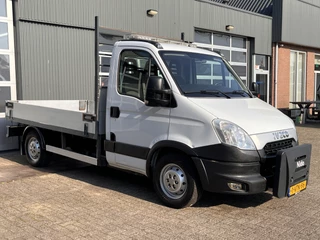 Hoofdafbeelding Iveco Daily Iveco Daily 35S14G 345 CNG Aardgas ( natural Gas ) benzine Pick-up Open laadbak Cruise controle Trekhaak 3500kg 3-Persoons 1e eigenaar Ex gemeente Btw en bpm vrij voor particulier gebruik!!