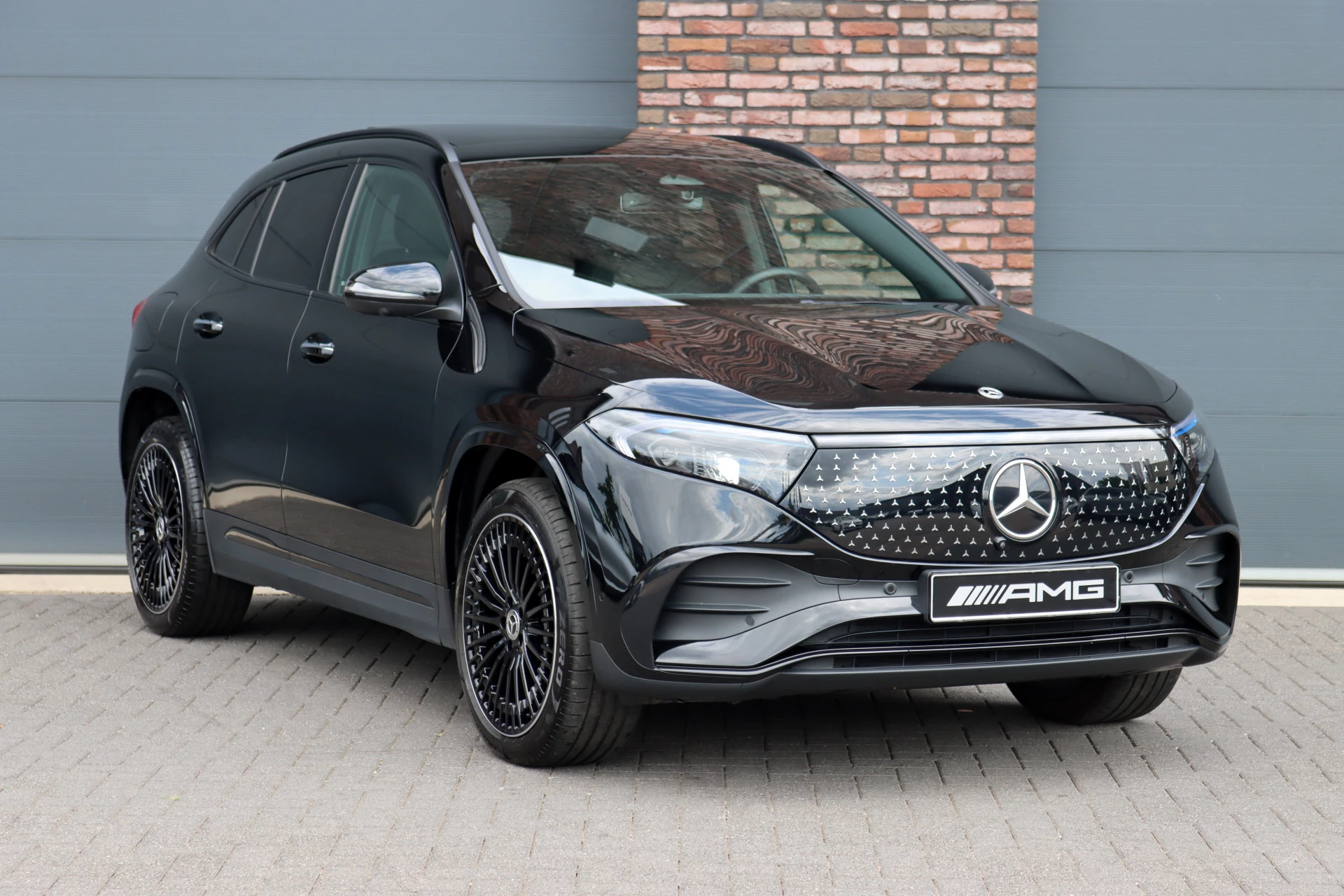 Hoofdafbeelding Mercedes-Benz EQA