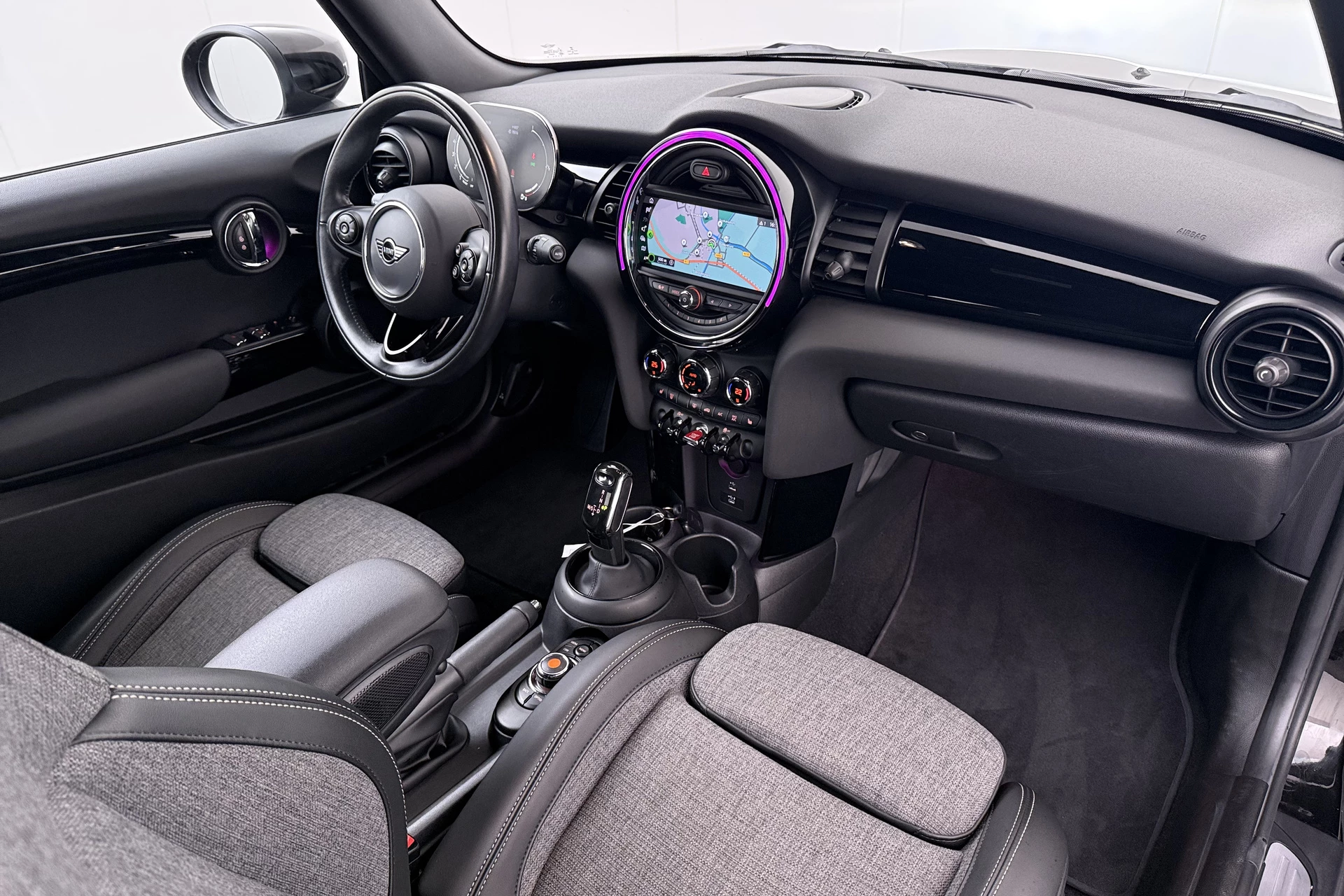 Hoofdafbeelding MINI Cooper Cabrio