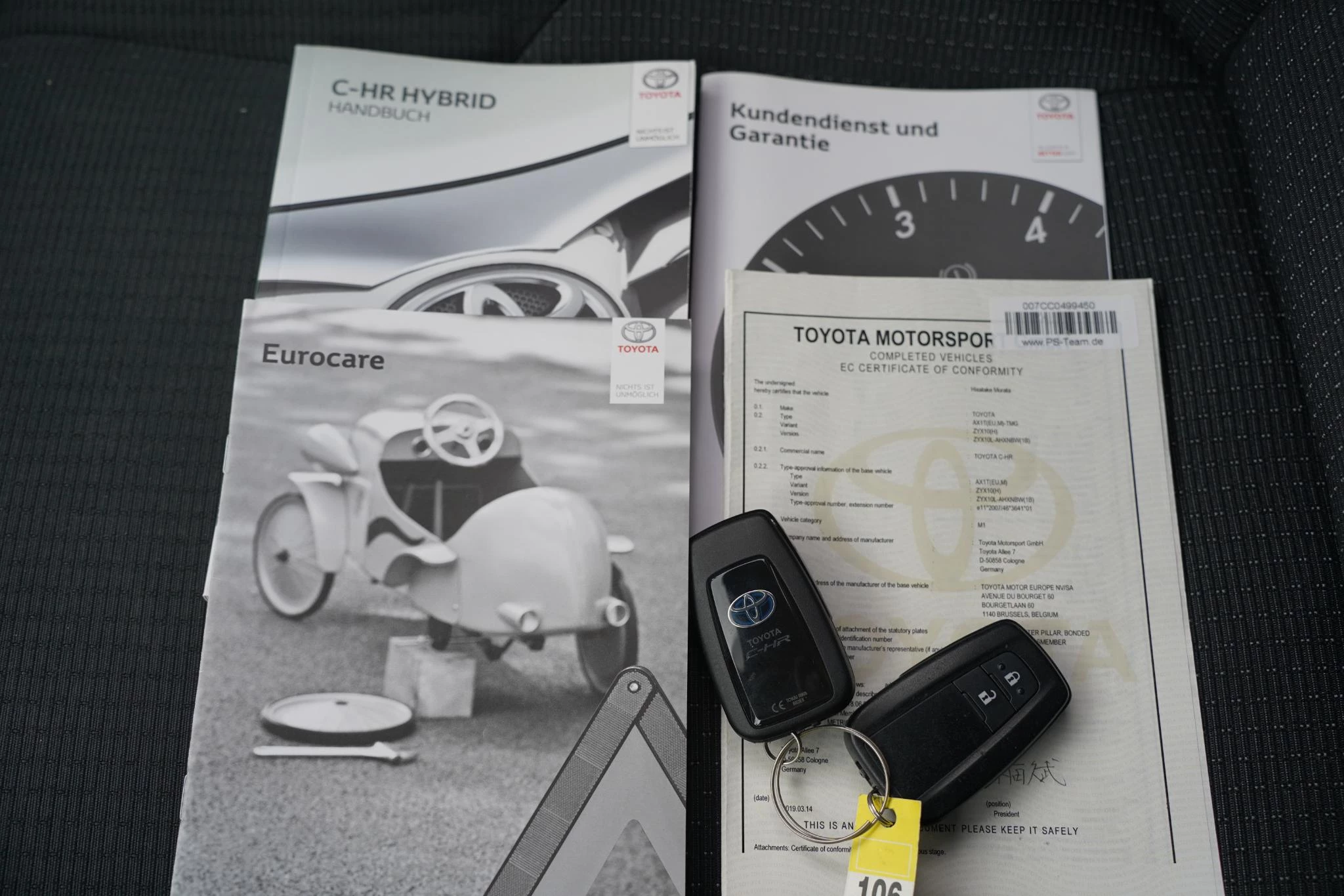 Hoofdafbeelding Toyota C-HR