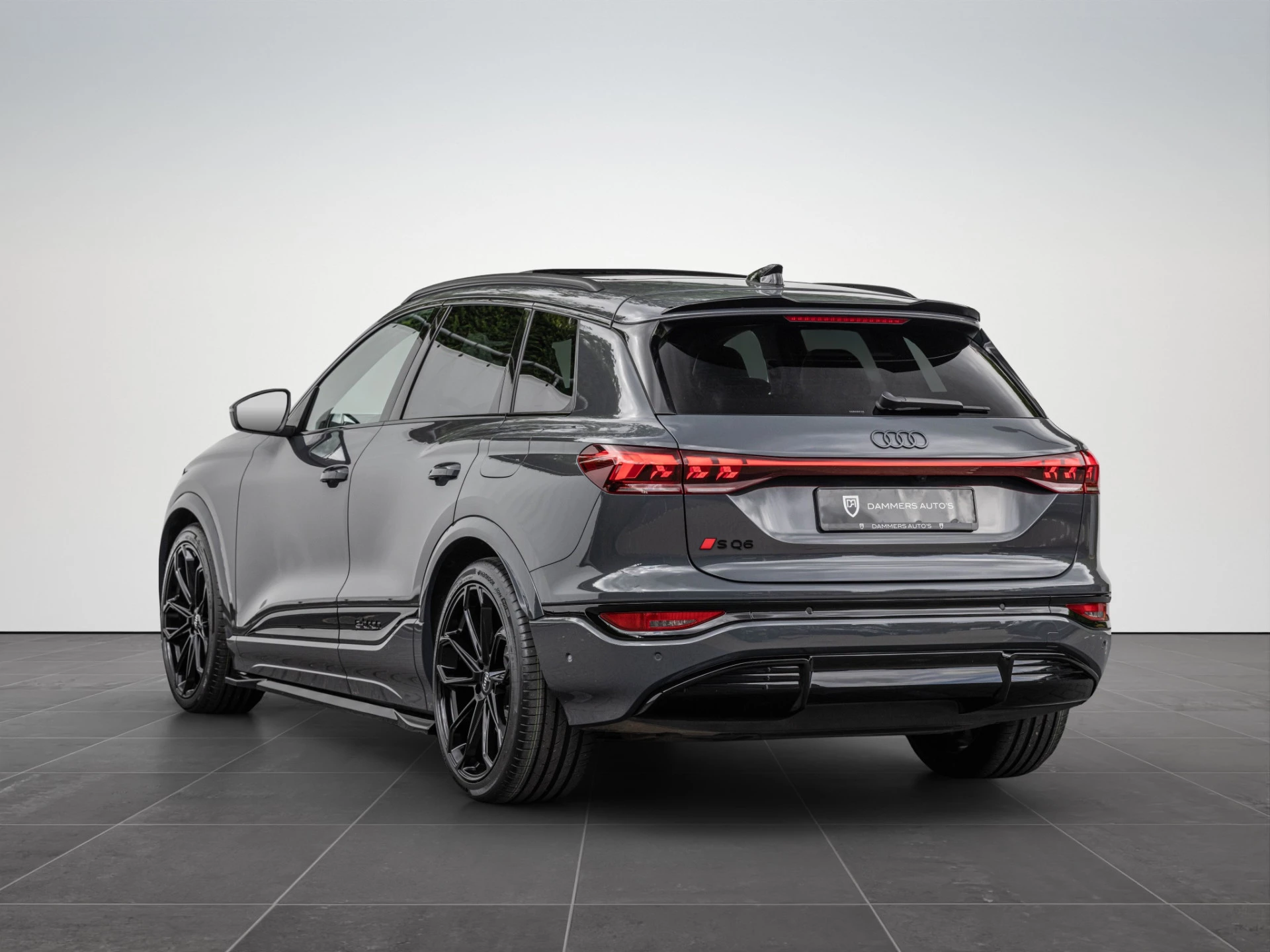 Hoofdafbeelding Audi SQ6 e-tron