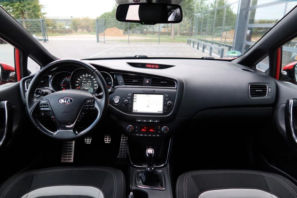 Hoofdafbeelding Kia Ceed