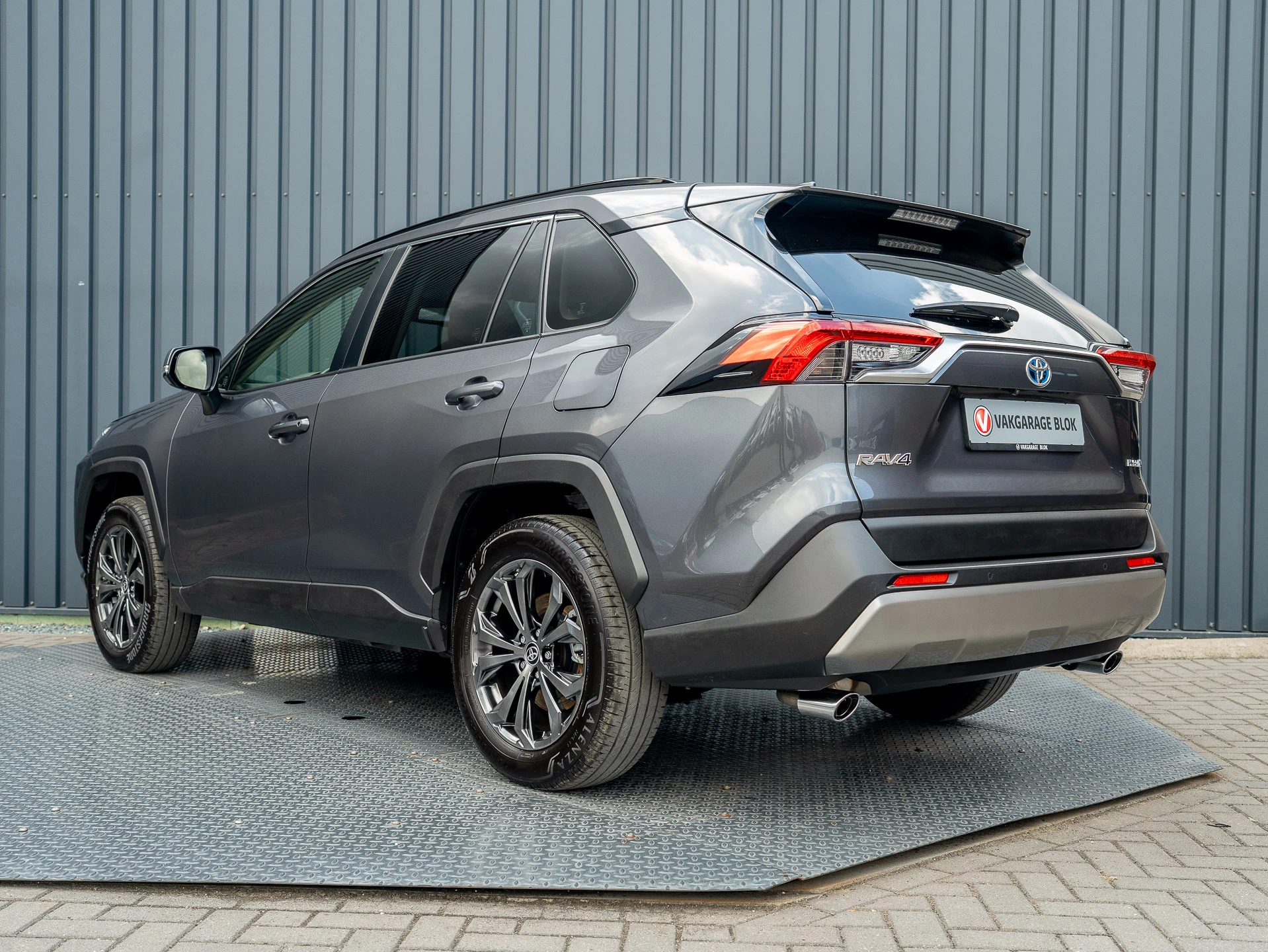 Hoofdafbeelding Toyota RAV4