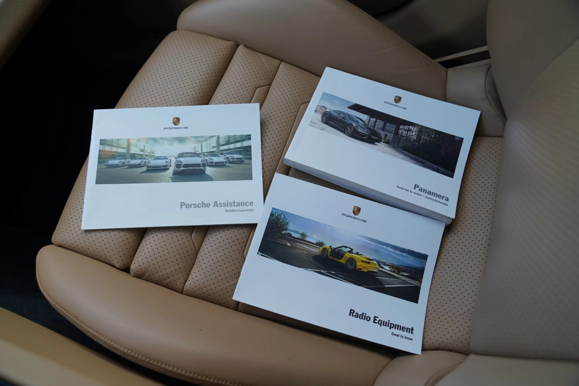 Hoofdafbeelding Porsche Panamera