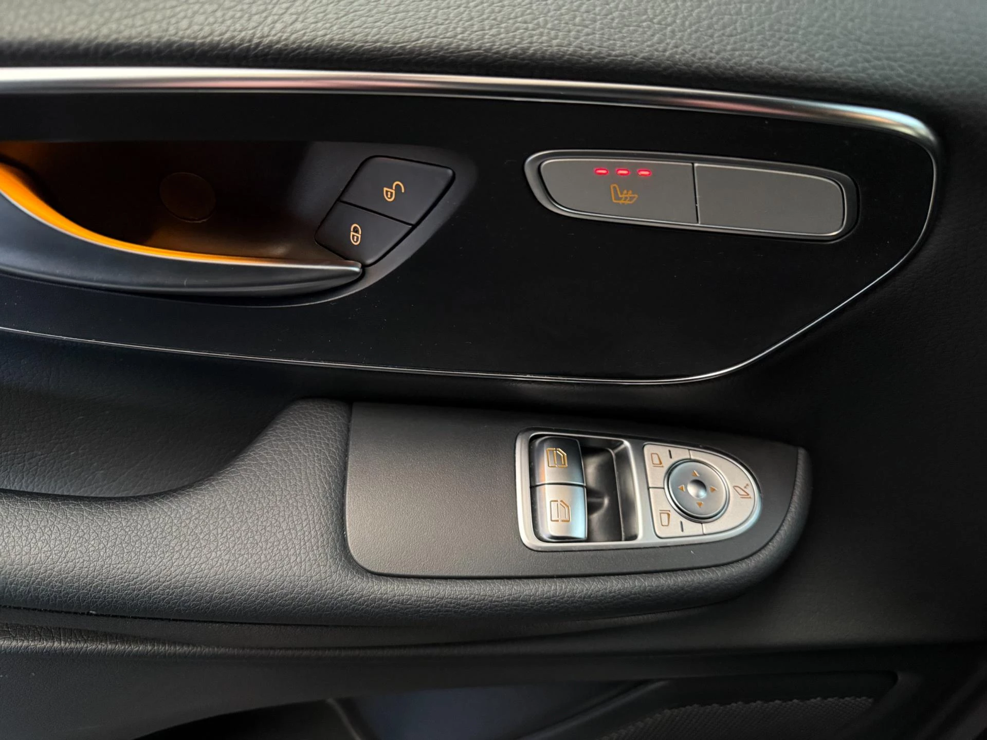 Hoofdafbeelding Mercedes-Benz EQV